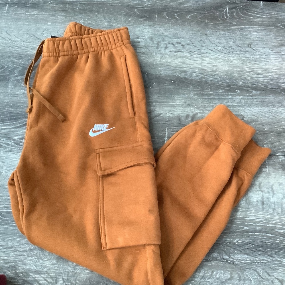 Women’s Nike Sweat Pants SizeSmall